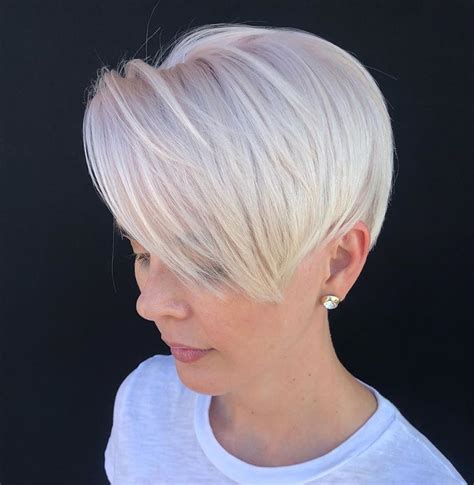 50 Heart Stopping Platinum Blonde Hair Colors For 2022 Hair Adviser