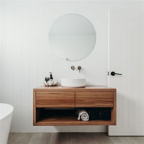 How to create the perfect bath, from the grande dame of bath design; ABI Bathrooms & Interiors on Instagram: "Psst, here's ...