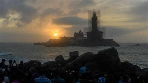 Experience The Magical Sunrise And Sunset At Kanyakumari Nativeplanet