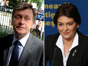 Chiar daca face pe familista, eurodeputata pnl adina valean, aleasa candidatului la presedintie crin antonescu (deci o posibila prima doamna), este o sustinatoare ferventa a inversiunilor sexuale, fiind chiar autoarea raportului parlamentului european prin care casatoriile intre cuplurile de. 64.000 de euro pentru transport. Cati bani a castigat ...