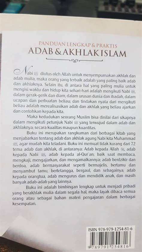 Review Buku: Adab & Akhlak Islami - Majid Sa'ud Al-Ausyan | GAROBLOGZ
