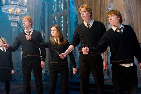 This Harry Potter Fan Theory About The Weasley Twins Will Blow Your