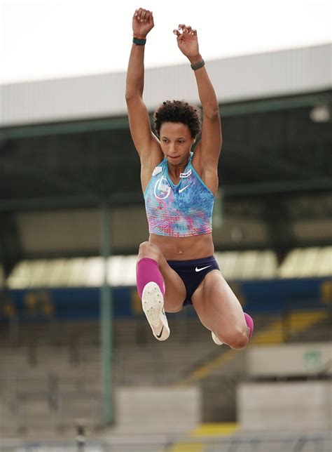 Vault leader anzhelika sidorova climbed to =no. Bilderstrecke zu: Leichtathletik-DM: Malaika Mihambo und ...