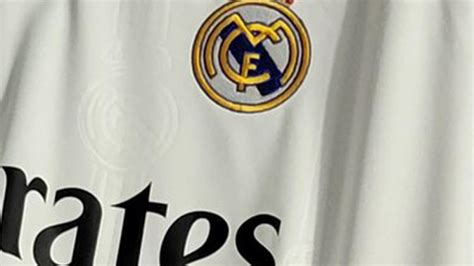 Le Real Madrid Pr Sente Son Maillot Domicile Pour La Saison