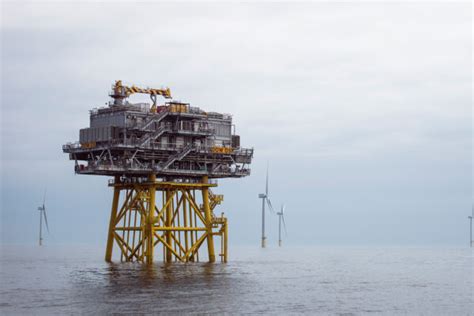 Dudgeon Offshore Wind Farm Substation Grey Sky Windeurope