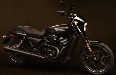 Neuwertiger zustand mit bügel und sissybar. Harley-Davidson Street 750 Twins Now Available at CSD ...