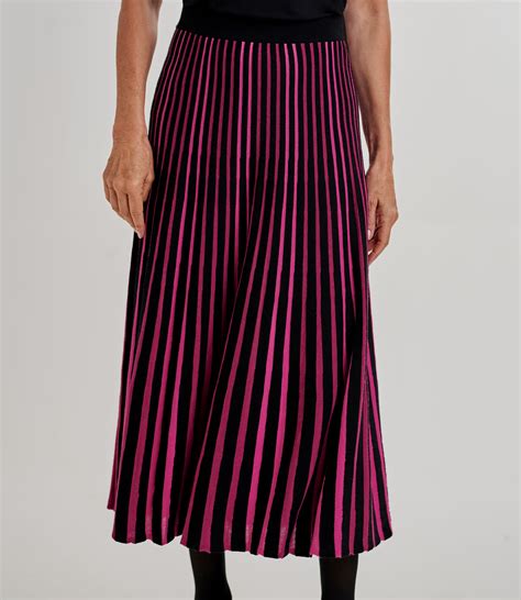 Black/Pink | Womens Pleated Skirt | WoolOvers UK