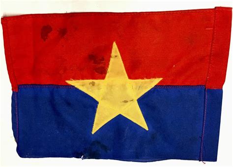 Viet Cong Flag 12 X 14 Enemy Militaria