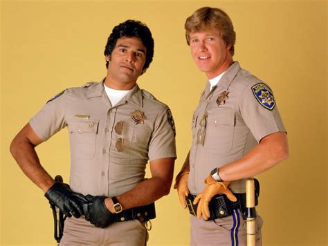 Chips kam erst 1989 nach deutschland. Golden Backstage: La mitica serie 'CHiPs' oggi torna in ...