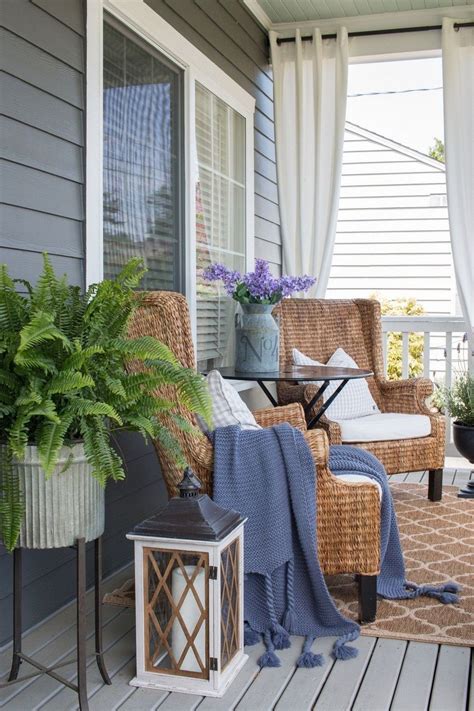How To Make A Small Porch Look Good