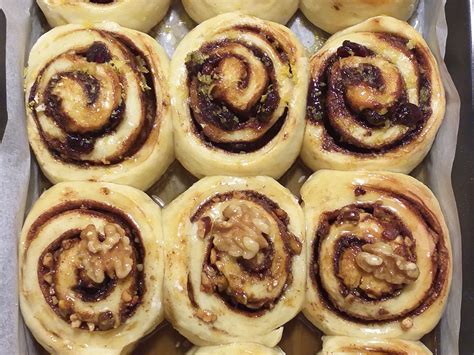 胡三肉桂坊以「little look, big taste (意想不到的好吃)」為品牌標語，提供台灣第一美味的肉桂捲。 twist n roll 法式肉桂捲實驗室. 肉桂捲 by 喜愛簡單烹飪的媽咪🐣🍎🥦 - 愛料理