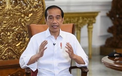 Barang belum ada aja dia udah siap menjual, sindirnya jika nantinya produksi vaksin itu berlebih, maka jokowi mempersilakan untuk menjual barang tersebut. Jokowi Gratiskan Vaksin Covid-19, Ini Tanggapan ...