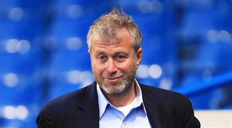 According to chelsea director eugene tenenbaum, from roman abramovich buying the football club to assisting in the community response to the coronavirus pandemic, there is a focus. Роман Абрамович - биография, факты, фото