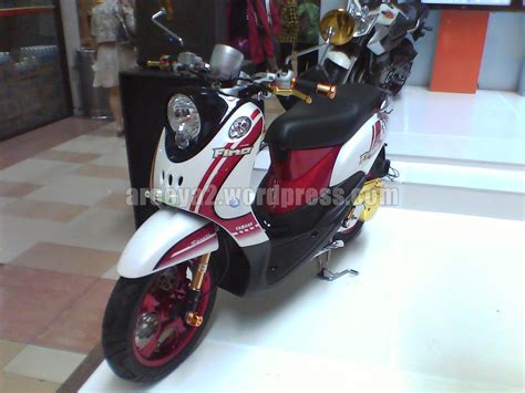 Anda bisa mendownload atau mencetak gambar atau foto modifikasi warna mio j di bawah ini menggunakan printer. Otomotif Ngemall ketemu mio j modif - fino modif dan ...