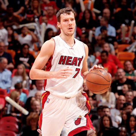 Goran Dragic Miami Heat Reach Agreement On Five Year 90 Million Deal