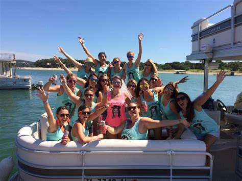 Lake Travis Bachelorette Party Boat Cruises Good Time Tours Austin