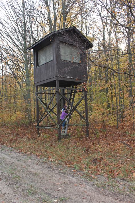 Putting up more than how big should your shooting house be? Woodwork Deer Hunting Tree Stand Plans PDF Plans