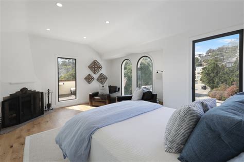 Lower nob hill, theater district, downtown san francisco. San Francisco, Buena Vista Condo Remodel - Traditional ...