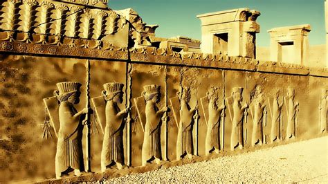 Persepolis Wallpapers Top Free Persepolis Backgrounds Wallpaperaccess