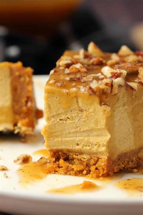 It features a graham cracker crust filled with perfect layers of cream. Deliciously rich and decadent vegan pumpkin cheesecake ...