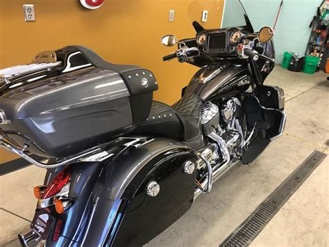 2017 indian roadmaster infotianment cams pipes sturgis indian 150 in stock — luxury vehicle