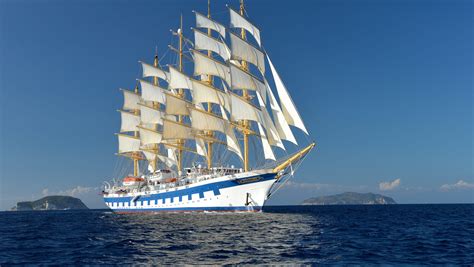 Cruise Ship Tours The Charm Of The Royal Clipper