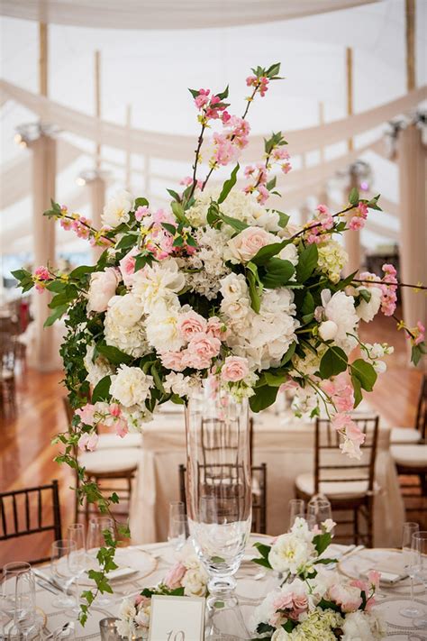 The ceremony will be perfect. 20 Truly Amazing Tall Wedding Centerpiece Ideas | Deer ...