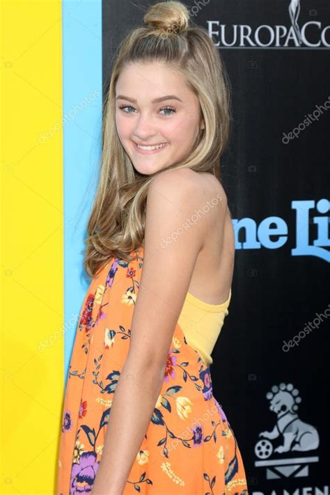 Actress Lizzy Greene Stock Editorial Photo © Jeannelson 118462990