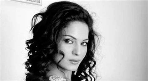 Pakistani Actress Veena Malik Sentenced To 26 Years For Blasphemy