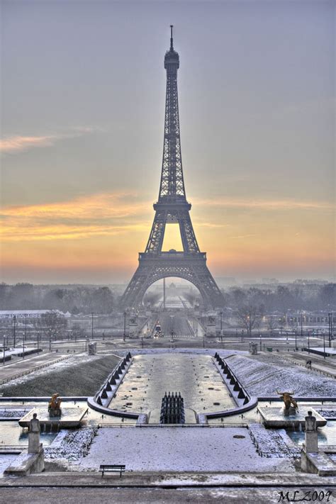 In Pari Winter Eiffel Tower Paris In Winter Good Morning Eiffel