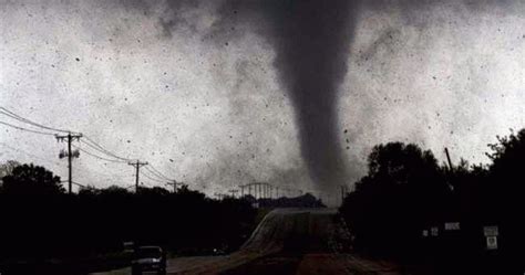 Roosevelt Severe And Unusual Weather Night Tornadoes Are Particularly Deadly