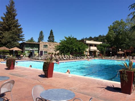 The flamingo resort and spa brings the santa rosa luxury resort lifestyle to a wider audience by focusing on pristine quarters and a luxurious spa built in 1959, the flamingo housed hollywood's elite for twenty years. Flamingo Conference Resort and Spa - Santa Rosa, CA - Kid ...