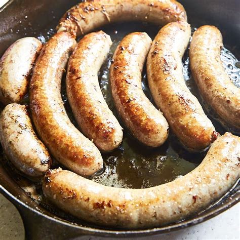 How To Cook Bratwurst Sausage On The Stove Stovesc