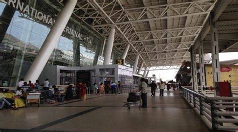 Dayanidhi Maran Writes To Civil Aviation Minister Severe Passenger