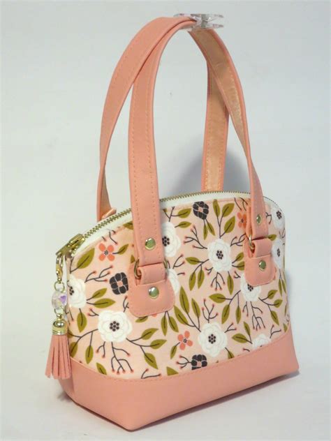 Purse Pouch Pouches Tote Bag Denim Bag Patterns Handbag Display