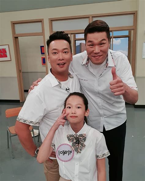 Promise fulfillment for achieved 5% ratings special. KNOWING BROTHERS EP 244