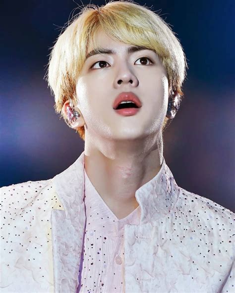 World Wide Handsome Jin 💘💘 You Looking Handsome In Blonde Hair 😍😍