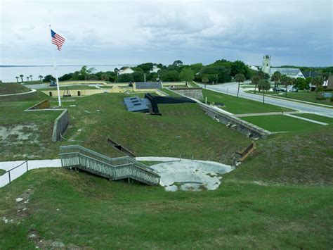 Fun Things To Do In Charleston Sc Fort Moultrie Near Charleston Sc