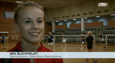 TV2/Lorry: Mia Blichfeldt er 16 år og badmintonstjerne ...