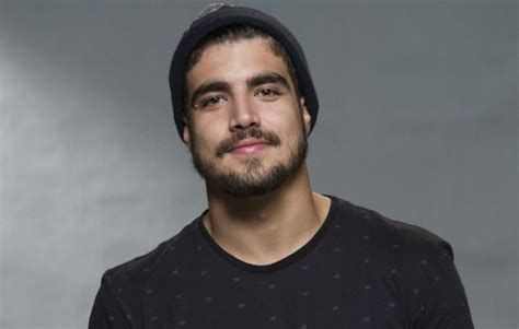 Caio castro was born on january 22, 1989 in são paulo, são paulo, brazil as caio de castro castanheira. Caio Castro vai virar piloto da Porsche Cup, mas revela ...