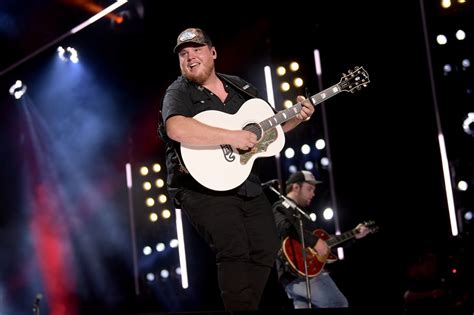 luke combs shares track listing for what you see is what you get sounds like nashville