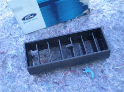 Find Nos 1983 1988 Ford Ranger Bronco Ii Heater Air Conditioning Vent