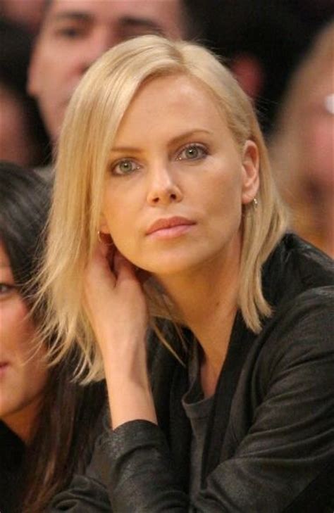 Charlize Therons Casual Updo Hairstyle Casual Hair Updos Charlize