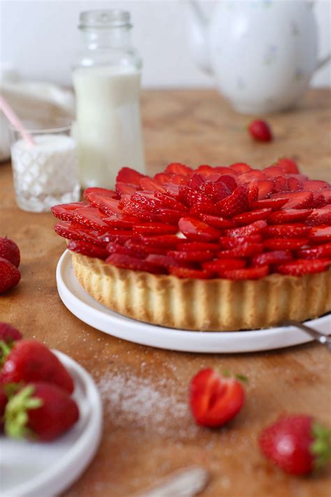 Erdbeer -Tarte mit Vanillepudding