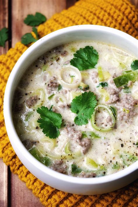 Käse - Lauch - Suppe mit Frischkäse Hackfleisch