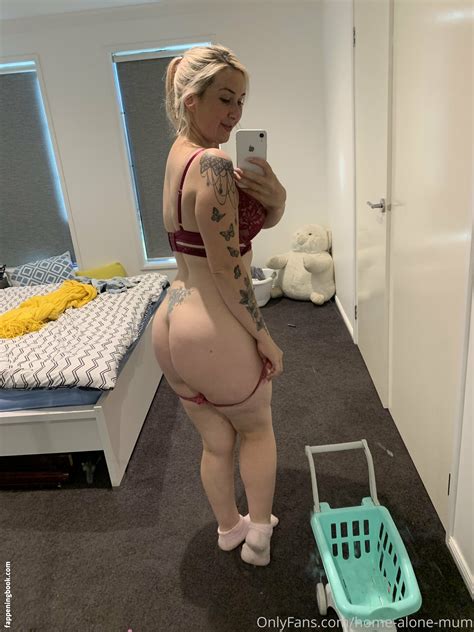 Home Alone Mum Nude Onlyfans Leaks The Fappening Photo