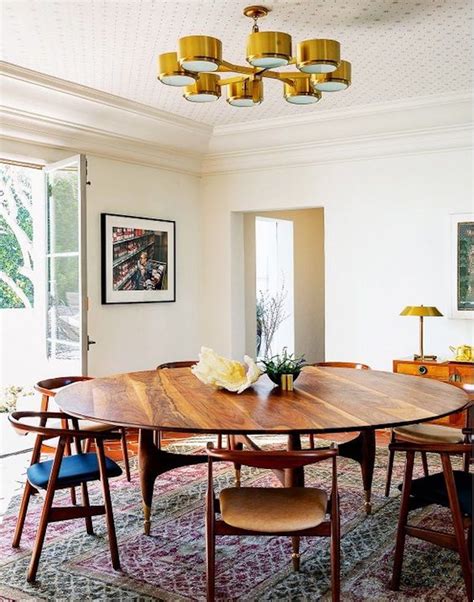 15 Astounding Oval Dining Tables For Your Modern Dining Room Mid