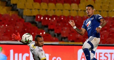 La casa azul radio transmite el partido de vuelta de la copa colombia en una presentación de:. EN VIVO: Millonarios y Alianza Petrolera por la fecha 20 ...