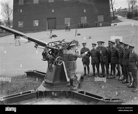 British Anti Aircraft Gun Hi Res Stock Photography And Images Alamy