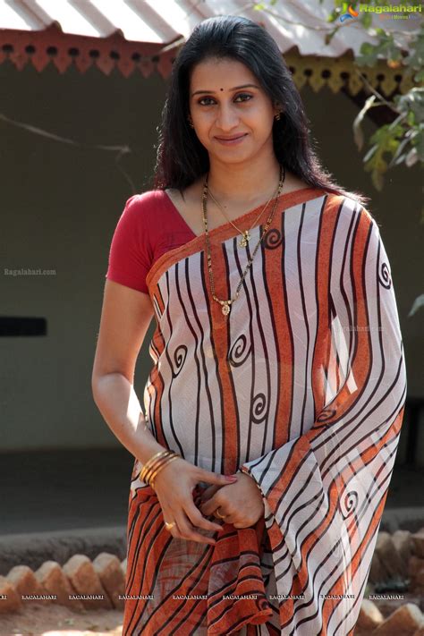 Meena Kumari Image 29 Latest Actress Galleriestelugu Movie Actress